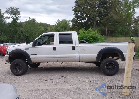 2001 Ford F-350 Lariat/Xl/Xlt z USA, uszkodzony, nr VIN 1FTSW31F11EB25024